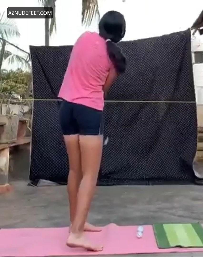 ADITI ASHOK Feet AZNudeFeet