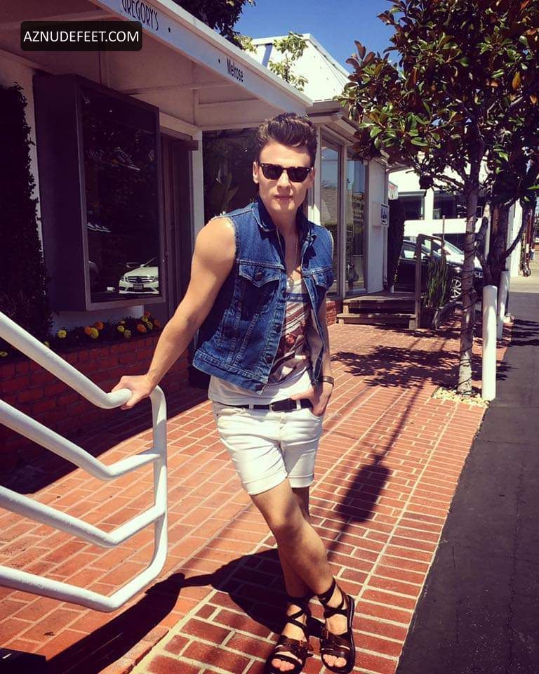 BLAKE MCIVER EWING Feet AZNudeFeet Men