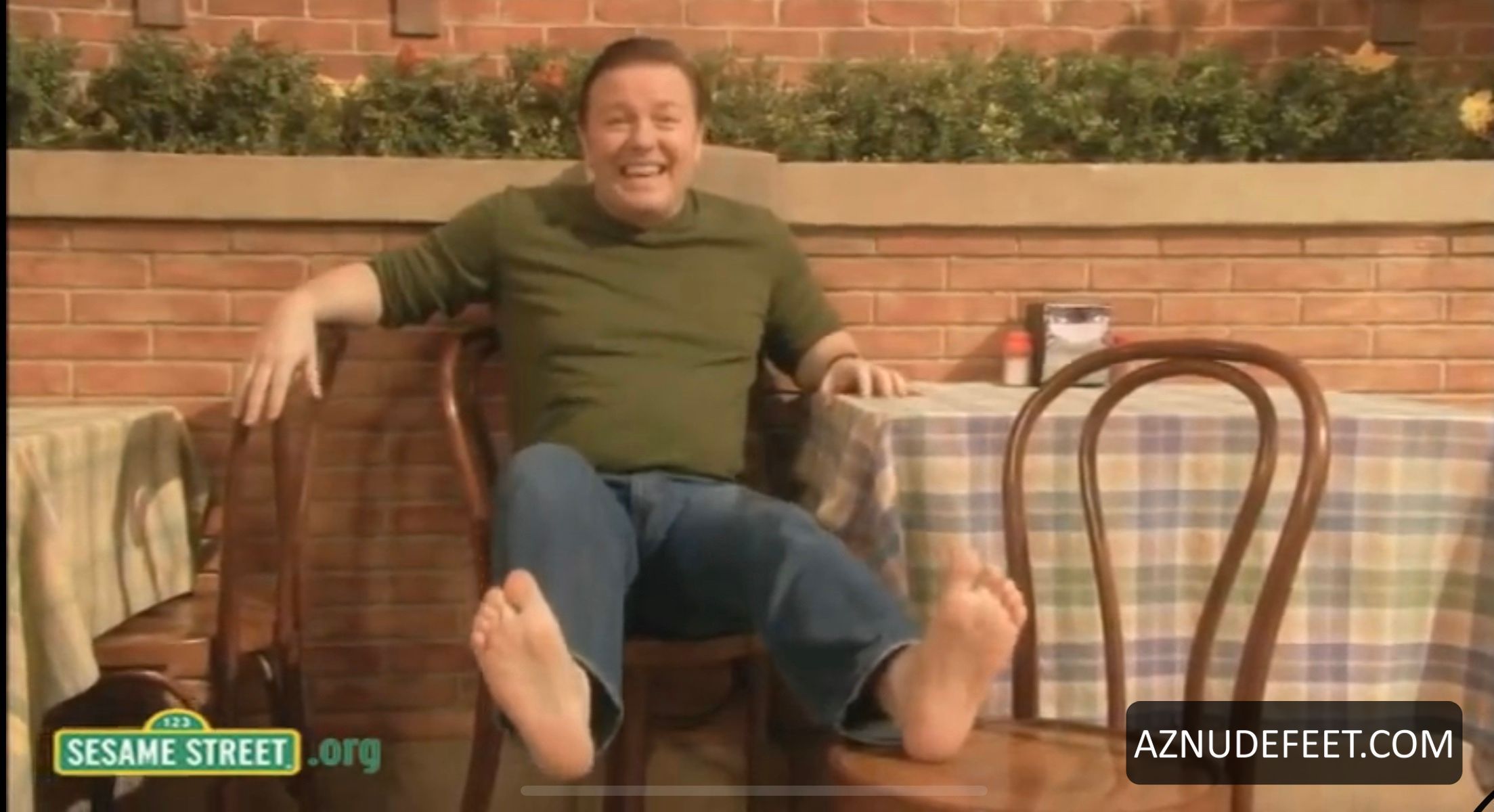 Ricky Gervais Feet Aznudefeet Men