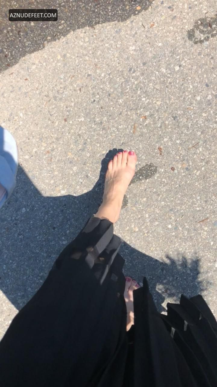 Chelsey Reist Feet Aznudefeet