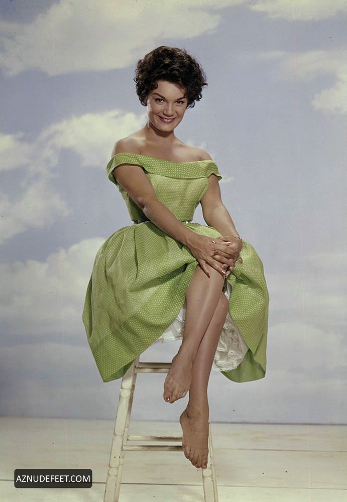 CONNIE FRANCIS Feet AZNudeFeet