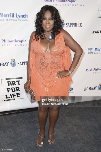 Star Jones (I)