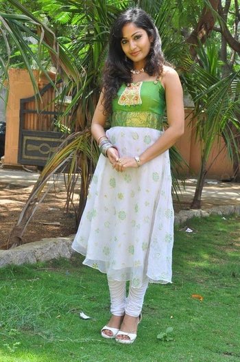 Madhavi Latha