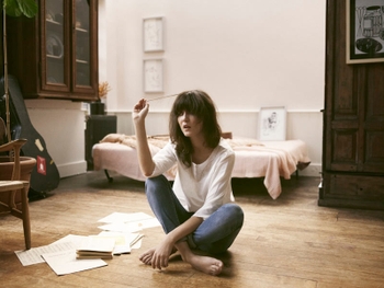 Irina Lazareanu