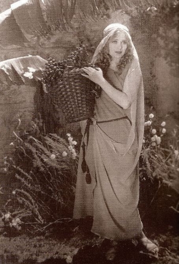 Dolores Costello