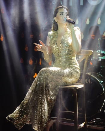 Ebru Yasar