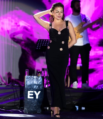 Ebru Yasar
