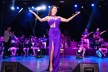 Ebru Yasar