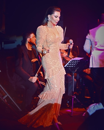 Ebru Yasar