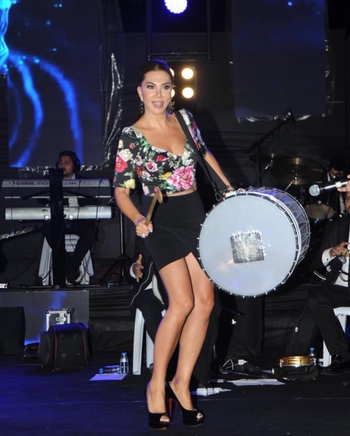 Ebru Yasar