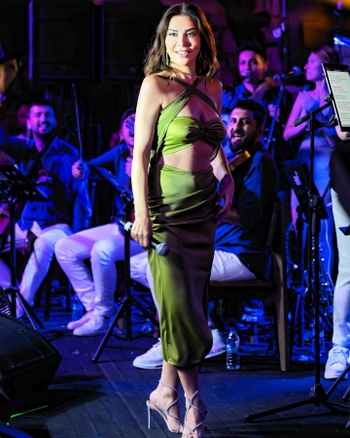Ebru Yasar