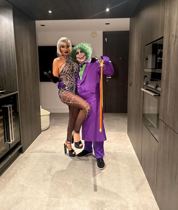 Amanda Harrington (IV)