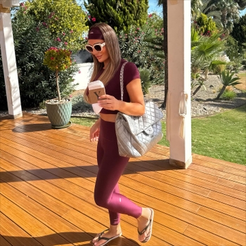 Amanda Harrington (IV)