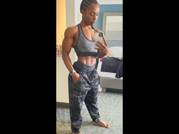  alt="Cydney Gillon"