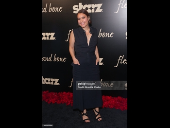  alt="Vanessa Aspillaga"