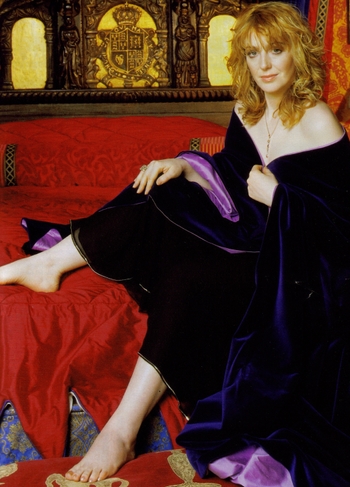 Yvette Fielding