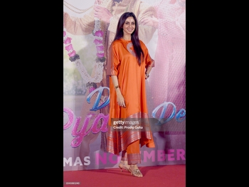  alt="Gautami Kapoor"