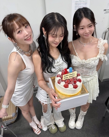 Nicole Jung
