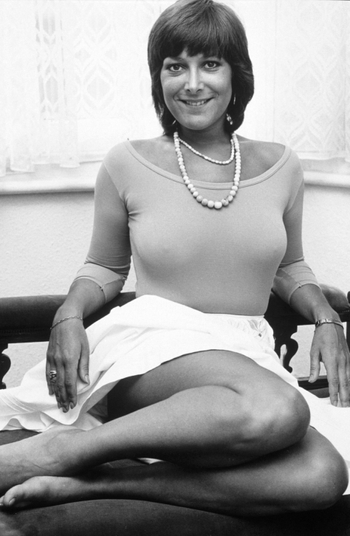 Lynda Bellingham