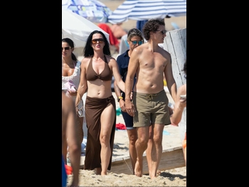  alt="Justin Trudeau"
