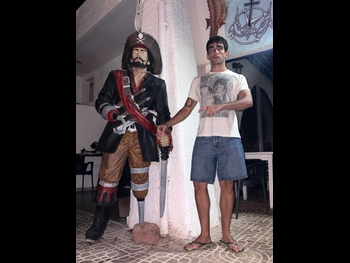  alt="Omar Ayuso"