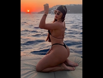  alt="Andrea De Andrade"