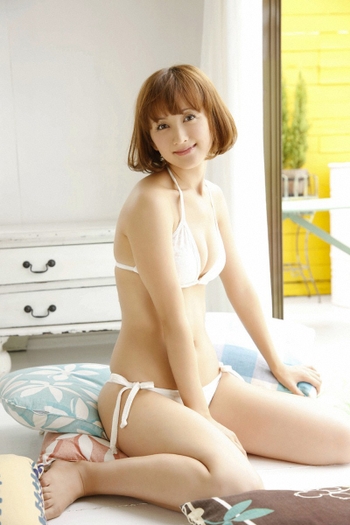 Ayaka Komatsu