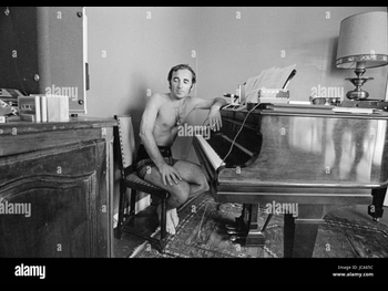  alt="Charles Aznavour"