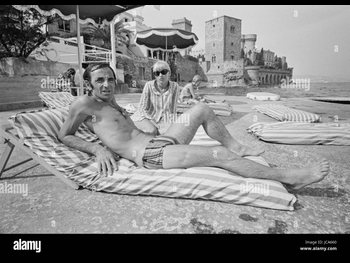  alt="Charles Aznavour"