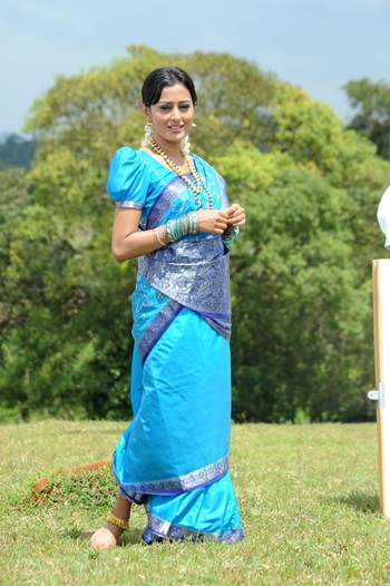 Nidhi Subbaiah