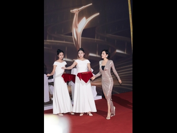  alt="Nan Yu"