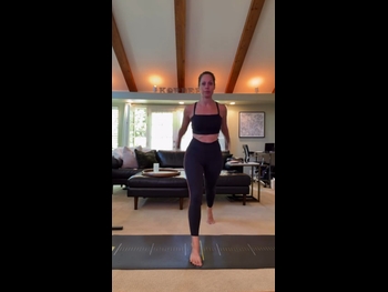  alt="Jenn Korbee"