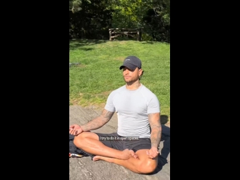  alt="Maluma"