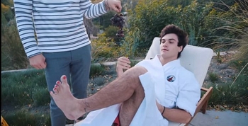 Ethan Dolan