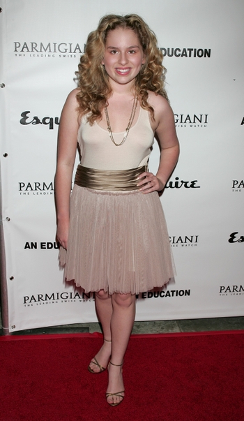 Allie Grant