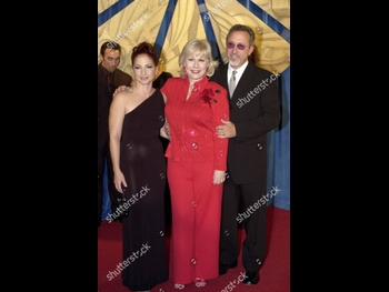  alt="Cristina Saralegui"