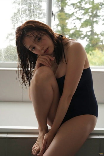 Ai Shinozaki