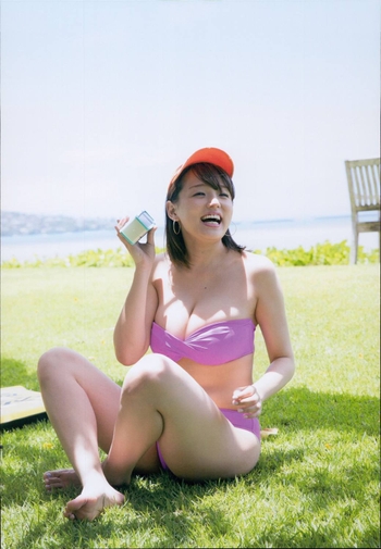 Ai Shinozaki