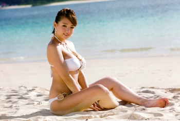 Ai Shinozaki