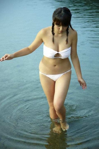 Ai Shinozaki