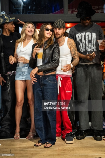 Hailey Bieber