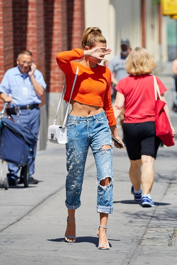 Hailey Bieber