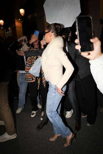 Hailey Bieber