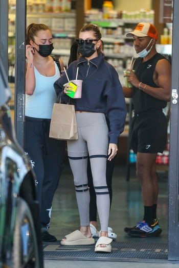 Hailey Bieber