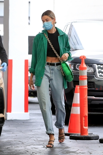 Hailey Bieber