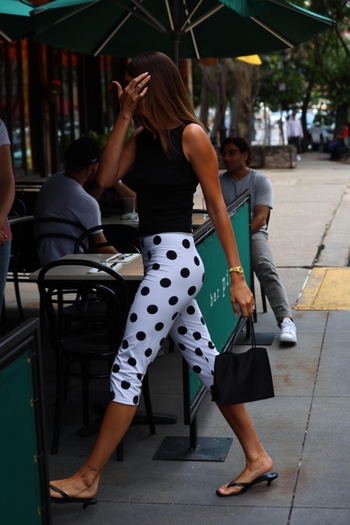 Hailey Bieber