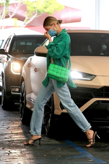 Hailey Bieber