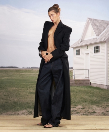 Hailey Bieber