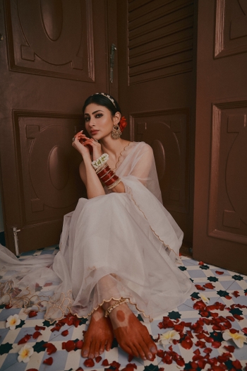 Mouni Roy