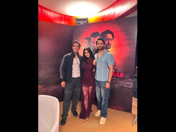  alt="Mouni Roy"